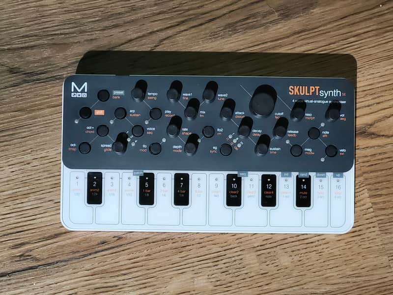Modal Electronics Skulpt SE 4-Voice Analog Synthesizer 2021 - Black / White image 1