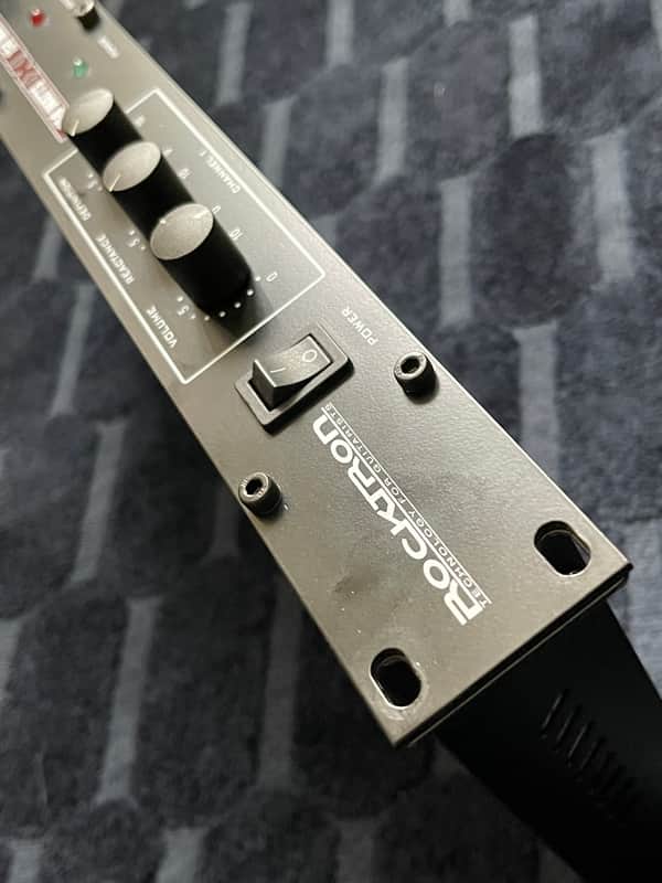 Rocktron Velocity 300 90s - Black image 1