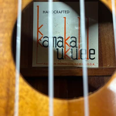 Kamaka Pineapple Soprano Ukulele with Case - SPLIT IN BACK OF BODY image 15