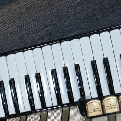 Hohner Marchesa 120-Bass 41-Key 3-Treble Switch Piano Accordion w/Case #477667 image 13