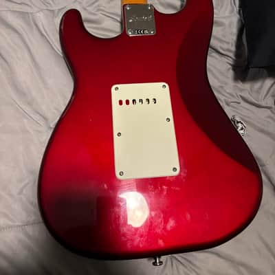 Upgraded Classic Vibe '60s Stratocaster with Laurel Fretboard image 4