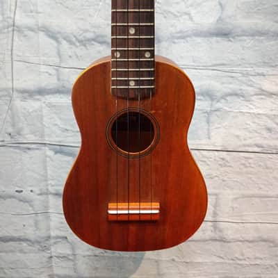Rogue RU12 Ukuleles (w/ gig bag) image 2
