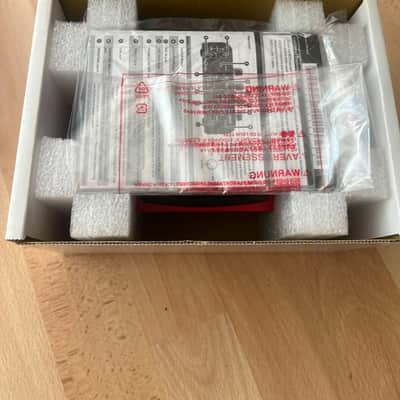 Boss VE-2 Vocal Harmonist Multi-Effect Unit 2014 - Present - Red image 5