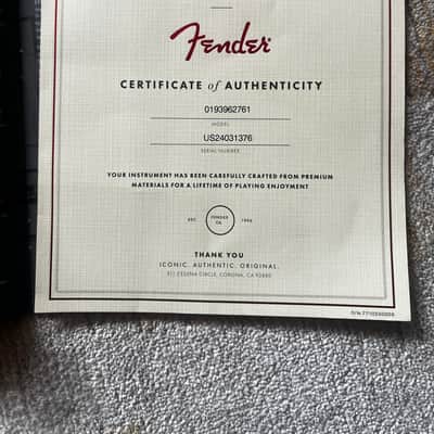 Fender American Professional II Precision Bass V with Maple Fretboard 2020 - Present - Dark Night image 9