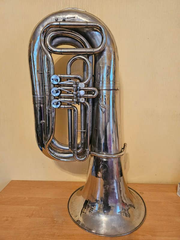 Tuba “Bb