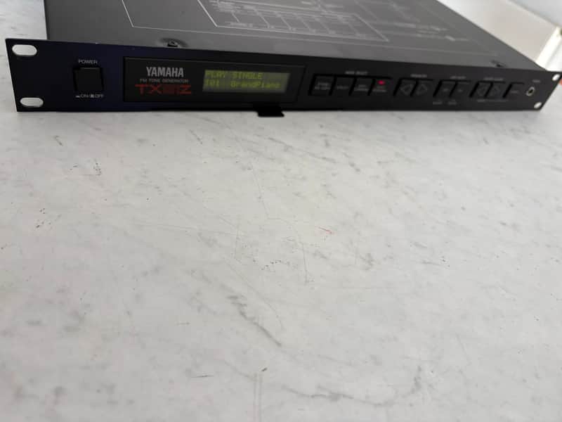 Yamaha TX81Z Rackmount FM Tone Generator 1987 - 1988 - Black image 1