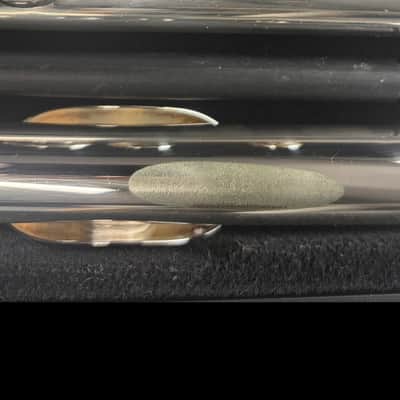 Yamaha YFL211 Flute Outfit image 5