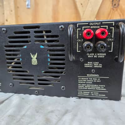 Electro Voice EV Model 7300 Stereo Power Amplifier - Working - 300 Watts Per Ch. image 8