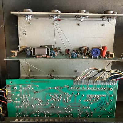 Acoustic Control Corp. 370 Amp image 10