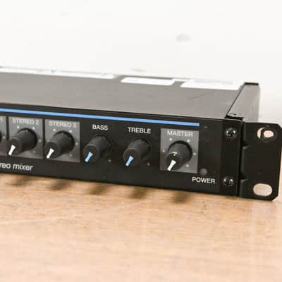 Shure SCM262 Stereo Microphone Mixer CG015E9 image 2