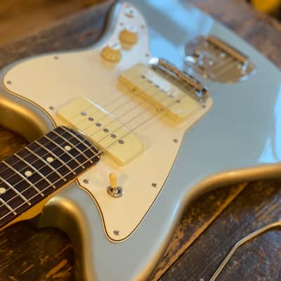 Fender Japan Limited Edition FSR Hybrid II Jazzmaster Inca Silver USA Pickups, Alder Body Rosewood Board MIJ image 6