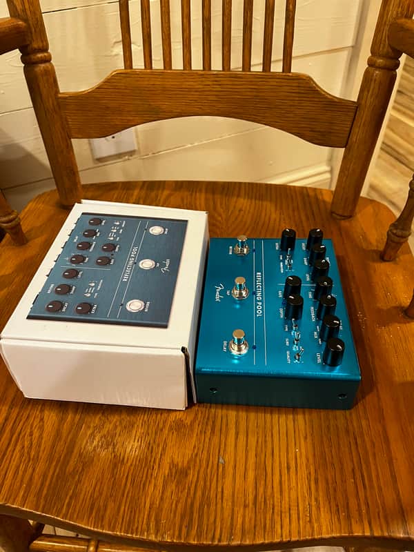 Fender Reflecting Pool Delay & Reverb