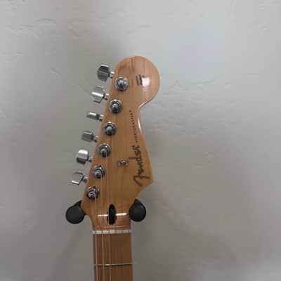 Fender Player Stratocaster HSS Plus Top with Maple Fretboard 2019 - 2021 - Blue Burst image 3