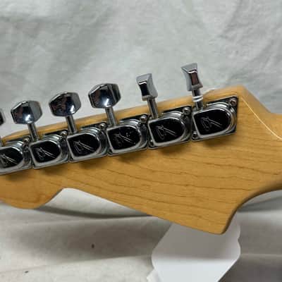 Fender Lead II 2 Hard Tail Guitar with Case image 9