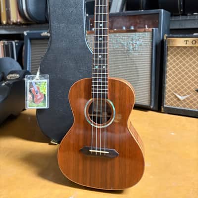 2011 Lichty T-18 Custom Tenor Ukulele – Redwood / Indian Rosewood – Abalone – HSC image 2