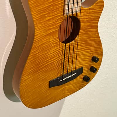 Kiesel AC40 Bass Guitar, 2000s - Natural/Gloss image 3