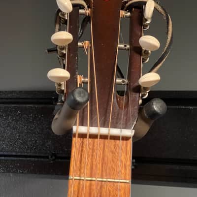 Dobro Model 27 - 1976 - Sunburst image 4
