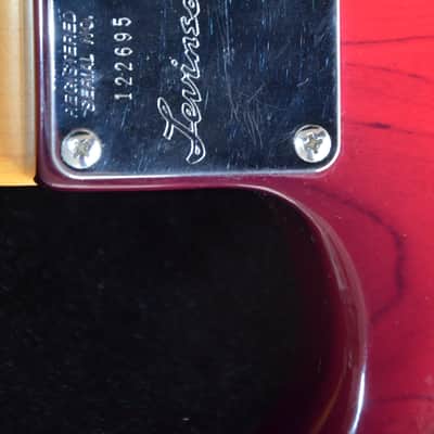 Blade Levinson RH Strat-style guitar*sounds/plays/looks really great! Top quality made in Japan ca.1992/93*has handmade passive Leosounds PU's*fine trem with roller bridges*frets are 100%*1799€ imagen 10