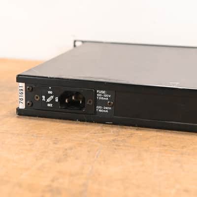 TC Electronic TC 1128 Programmable 28-Band Graphic EQ/Spectrum Analyzer CG01VQ0 image 10
