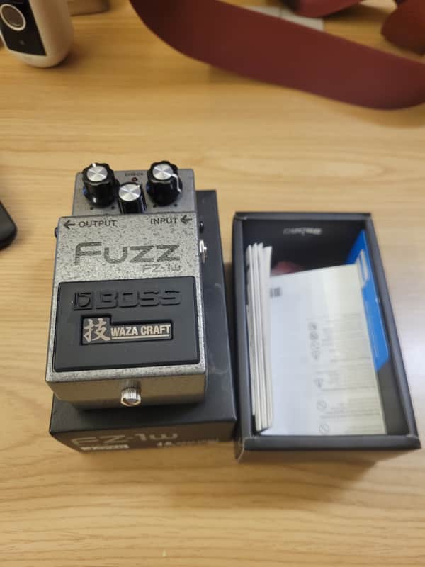 Boss FZ-1W Fuzz Waza Craft 2021 - Present - Silver