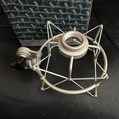 Neumann EA-1 Shockmount for TLM-103 and M-147 2010s - Nickel image 1