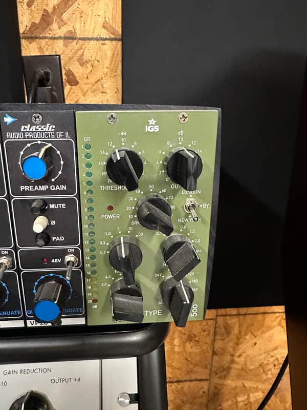 IGS Audio 500 Series Stereo Buss Compressor Module 2010s - Black image 1