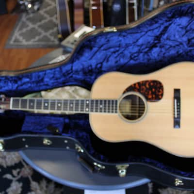 Larrivee SD-60 - High Gloss lacquer image 1