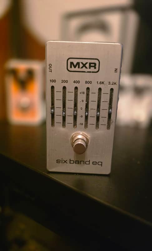 MXR M109S Six Band EQ
