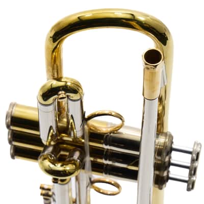 Bach Model 19072VU Stradivarius 'Vindabona' Professional Bb Trumpet MINT CONDITION image 11