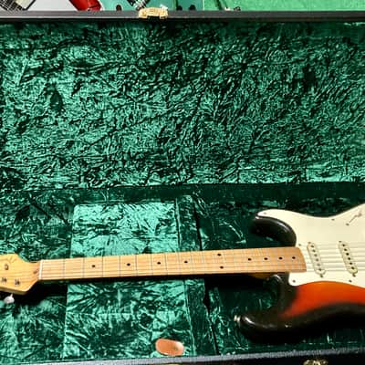 Fender Stratocaster 1950's HARDTAIL - Sunburst image 5