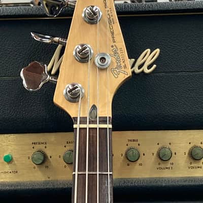 Fender Precision Bass Plus with Rosewood Fretboard 1990 - 1993 - Brown Sunburst image 3