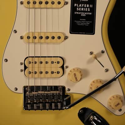 Fender Player II Stratocaster HSS 2024 - Present - Hialeah Yellow image 4