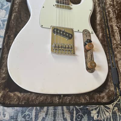Warmoth/MJT Telecaster 2026 - Relic Nitro Faded Shell Pink image 4