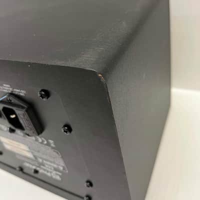 PreSonus Eris E44 2-Way Dual 4.5" Active Studio Monitor (Single) 2015 - Present - Black image 8