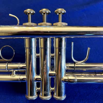 Bach TR300H2 Bb Silver Trumpet, Beautiful Condition! image 8