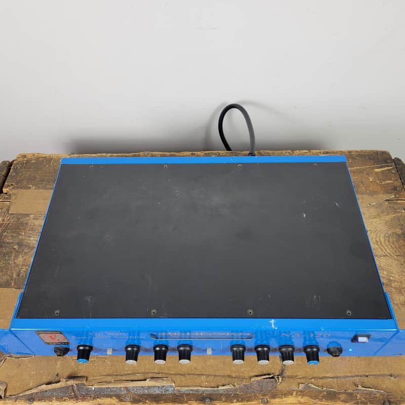 EDEN ギターベース アンプ NEMESIS ネメシス　NA-320 Eden Nemesis NA-320 Bass Amp - Blue | Reverb