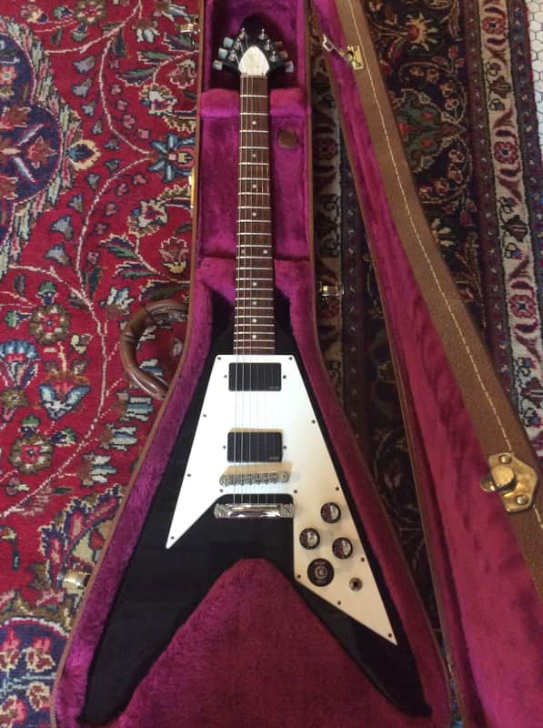 Gibson Flying V with EMG 81/85 | Reverb