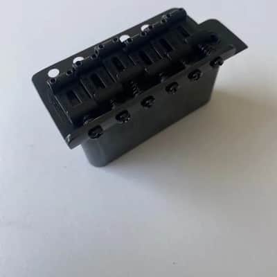 Wilkinson WV6 Black Vintage Bridge Tremolo System image 4