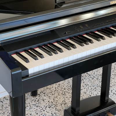 Yamaha Clavinova CLP-555 Black (high gloss) | Reverb