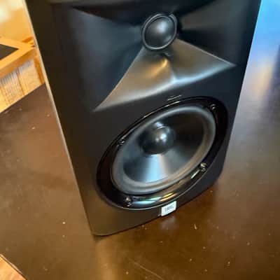 JBL LSR305 (1st Gen) 5" 2-Way Active Studio Monitor (Single) image 3
