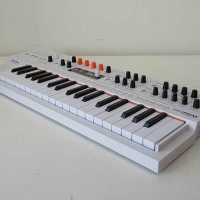 Arturia MiniFreak Vocoder Edition 6-Voice Polyphonic Hybrid Synthesiser image 4