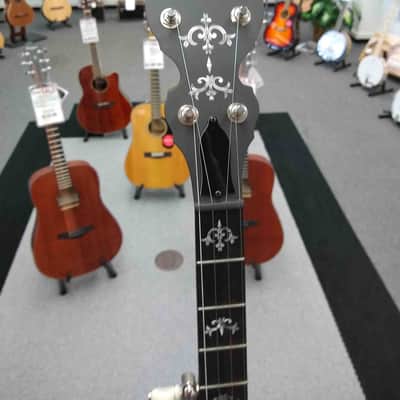 Deering Sierra 5-string Resonator Banjo w/Hard Case image 3