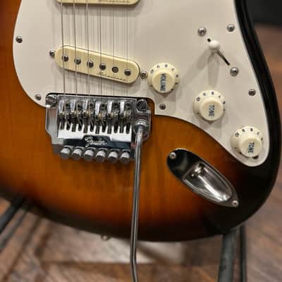 Fender Stratocaster 1984-1987 - Sunburst image 4