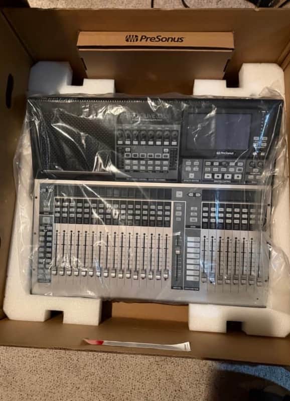 PreSonus StudioLive 32SX Digital Mixer and USB Audio Interface 2019 - Present - Black / Silver image 1
