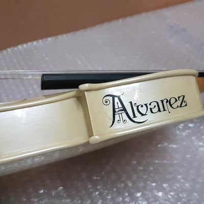 Alvarez Electric Violin image 2