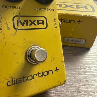 MXR MX-104 Script Distortion + 1973 - 1975 - Yellow image 3