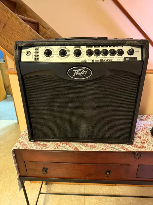 Peavey Vypyr VIP 2 Modeling 40W 1x12" Guitar/Bass/Acoustic Combo Amp 2010s - Black image 1