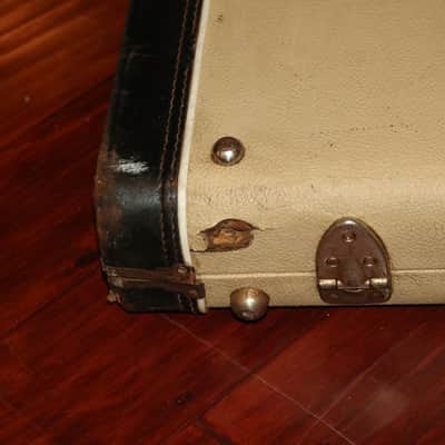 Fender Jazz Bass Precision Bass Case 1963 - White Tolex image 12
