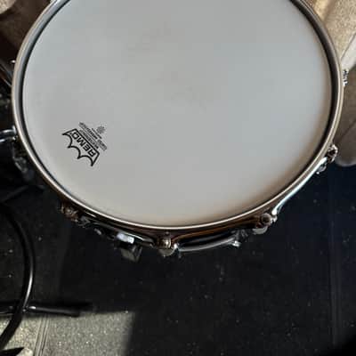 Ludwig Coliseum 14” x 8” Maple Snare Drum 1991 - Black image 11