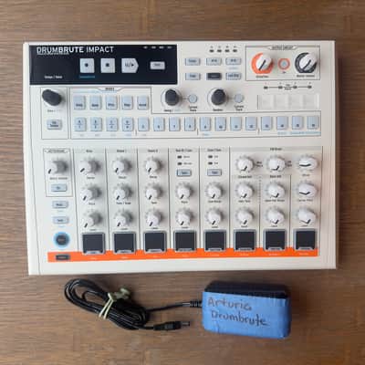 Arturia DrumBrute Impact 1984 Edition 2024 - Present - White image 8